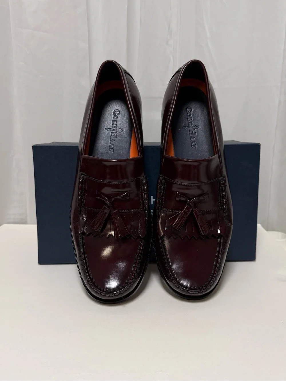 Men’s 9.5 Cole Haan Men's Dark Burgundy Tassel Leather Loafers